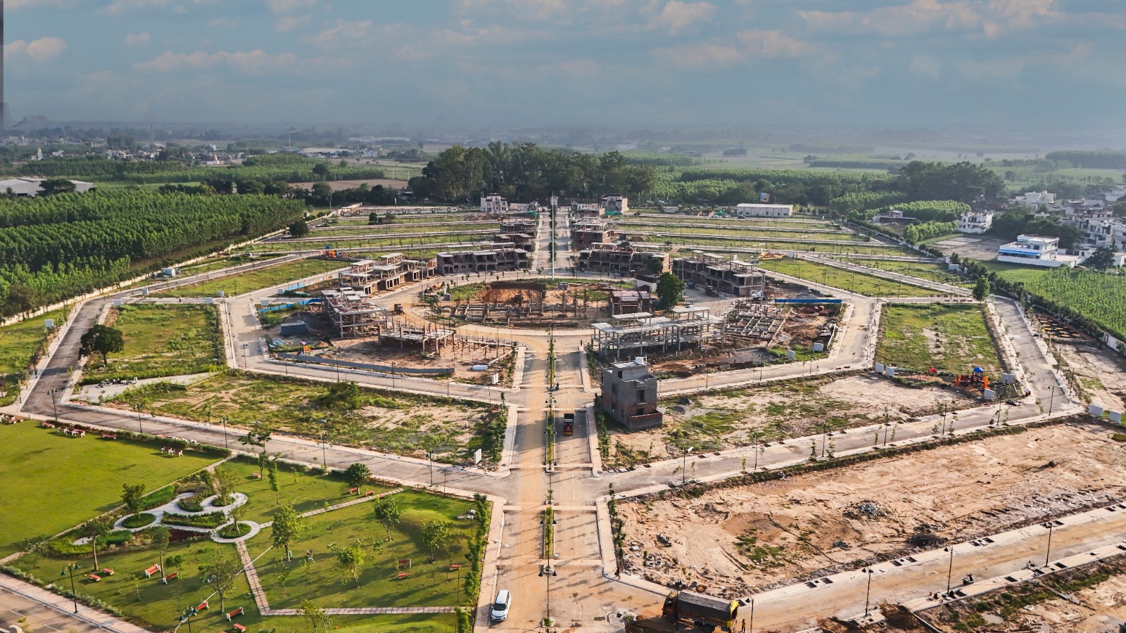 Construction Update Emperium Resortico 7